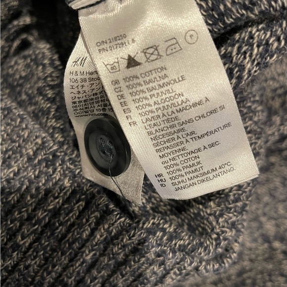 H&M hooded sweater, Men’s Small - Picture 4 of 5